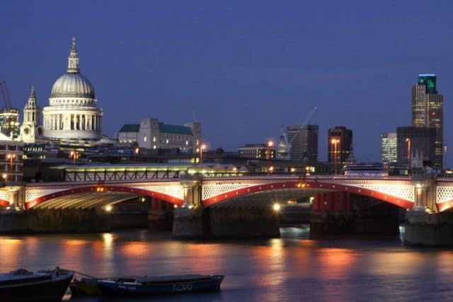 Blackfriars East Gatehouse ponti di Londra