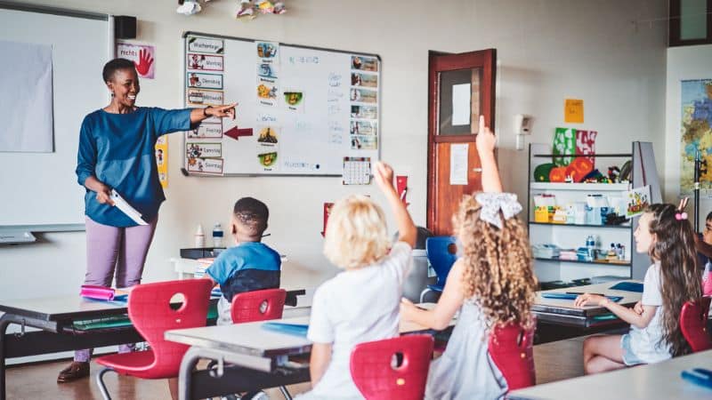 sistema scolastico italiano, Burnout e riconoscimento del ruolo dell’insegnante.